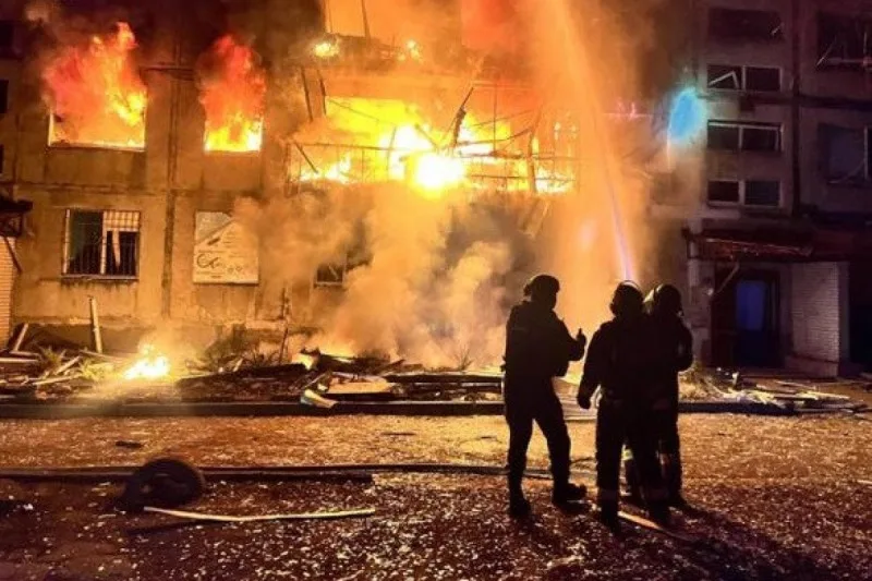 Rusiya Donetskə zərbə endirdi - 11 ölü