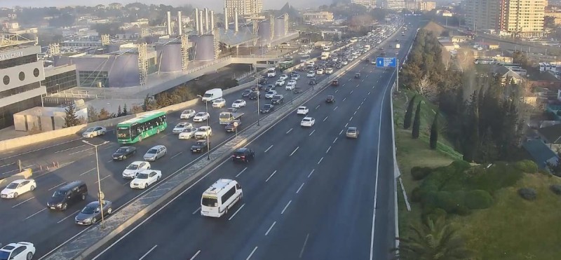 Bakının bu yollarında tıxac var - SİYAHI