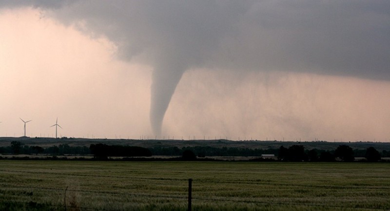 ABŞ-da tornado: ölənlərin sayı 35-ə çatdı