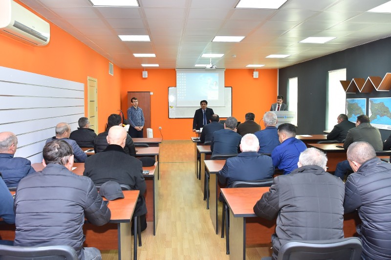 Su təchizatına qoşulma sahəsində çalışan əməkdaşlara təlimlər keçirildi – Fotolar 