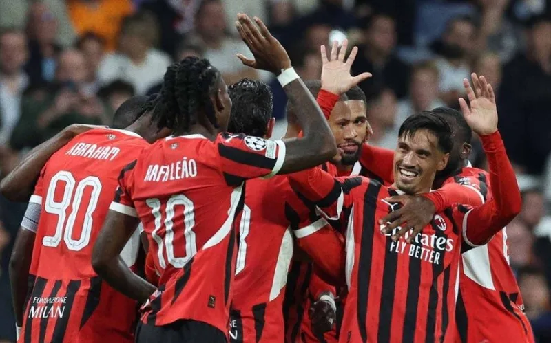 PSJ "Milan"ın rekordunu təkrarladı