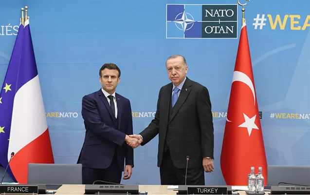 Ərdoğanla Makron telefonla danışdı