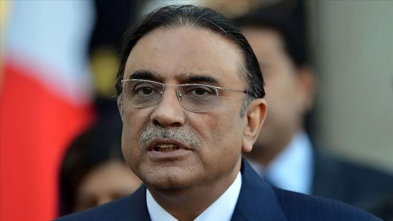 Pakistanın prezidenti xəstəxanaya yerləşdirildi