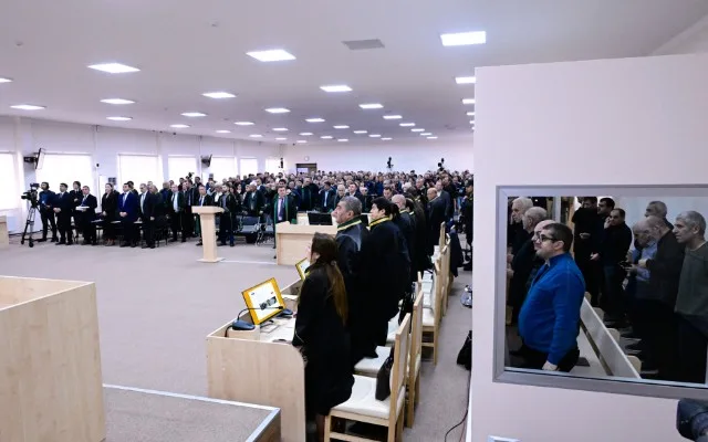 Bağanıs Ayrımda yandırılan 39 günlük körpə ilə bağlı videomateriallar göstərildi - Məhkəmə - FOTOLAR