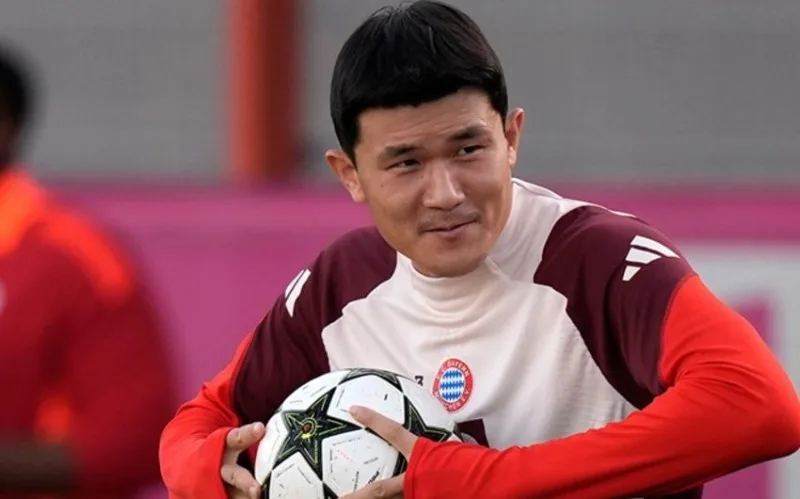 "Bavariya" cənubi koreyalı futbolçusunu satmağı planlaşdırır
