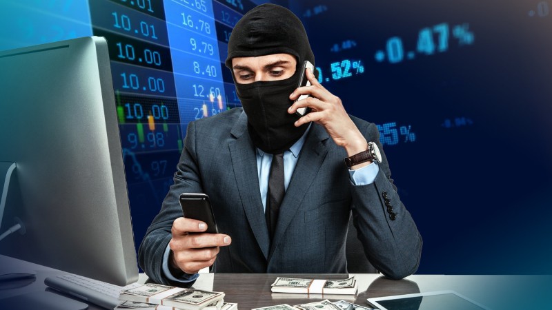 “Sizinlə danışan bank işçisidir” - Fırııdaqçılar daha çox mesaj, səsli və görüntülü zənglərlə...
