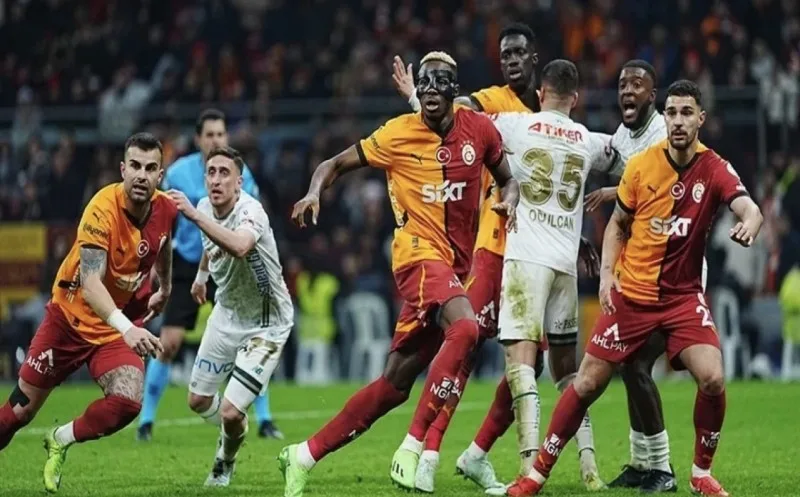 “Qalatasaray” 5 qolla finala yüksəldi
