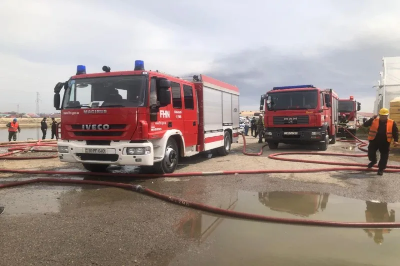 Kürdəxanıda istixananın böyük hissəsi yanğından mühafizə olunub