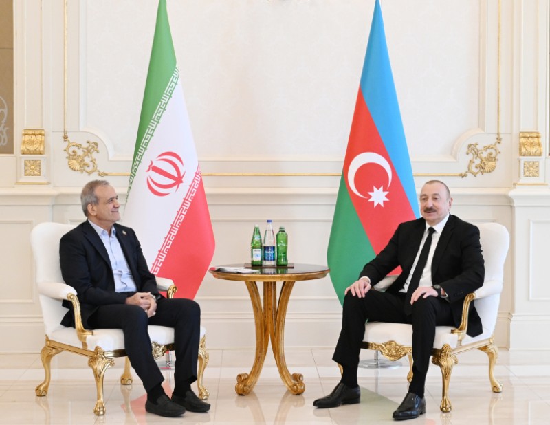 Prezidentlərin məhdud tərkibdə görüşü olub - FOTO - YENİLƏNİB