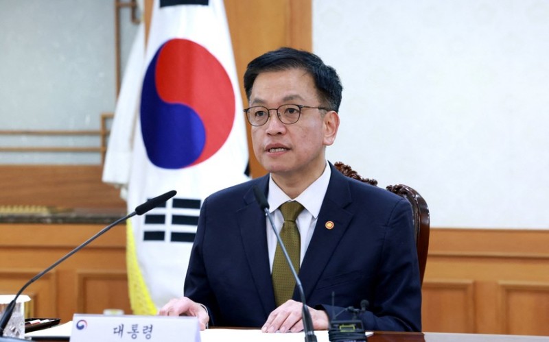 Cənubi Koreya Baş nazirinin müavini istefa verib