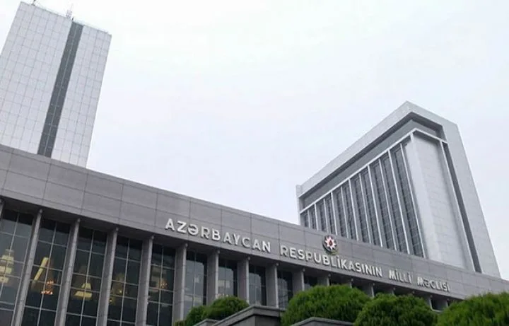 Parlamentin növbəti iclasının vaxtı açıqlandı