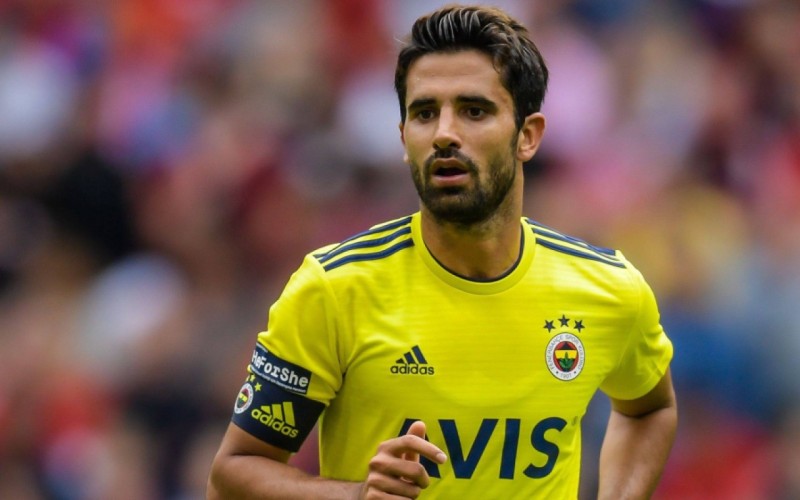 Alper Potuk futboldan kənarlaşdırıldı