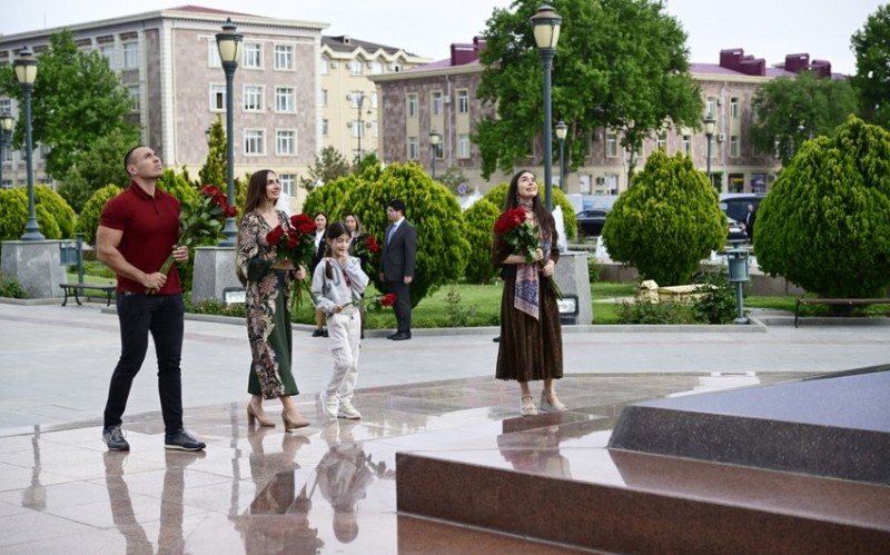 Leyla Əliyeva və Arzu Əliyeva Naxçıvana səfər ediblər - FOTO