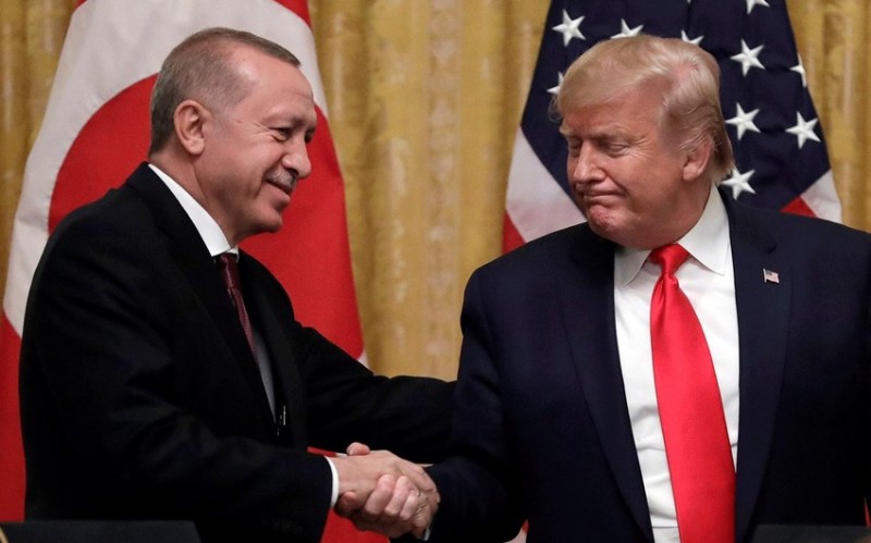 Ərdoğan Trampla danışdı, Türkiyəyə dəvət etdi
