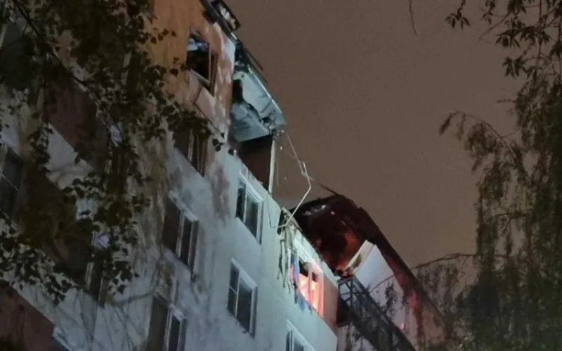 Moskvada yaşayış binasında partlayış - ölənlər var