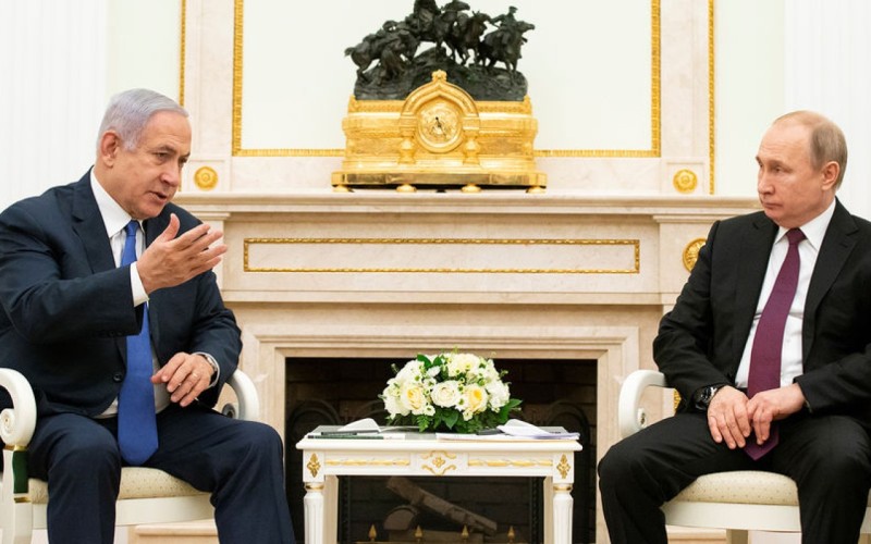 Putin Netanyahu ilə müzakirə APARDI