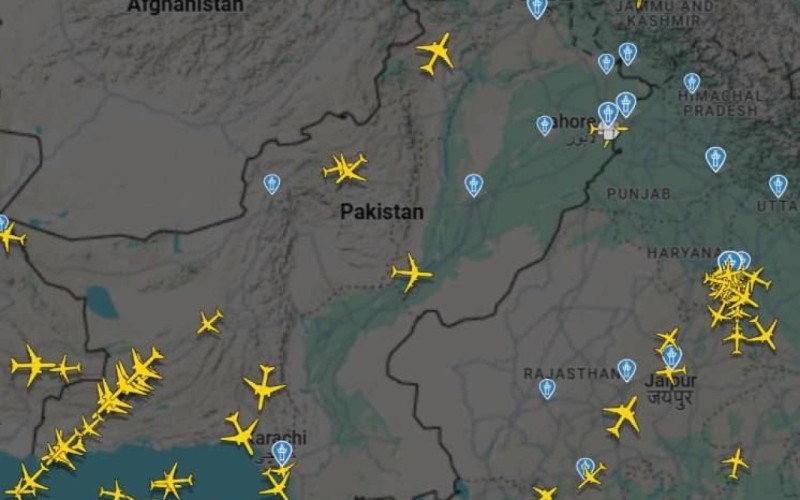 Pakistan hava məkanını BAĞLADI
