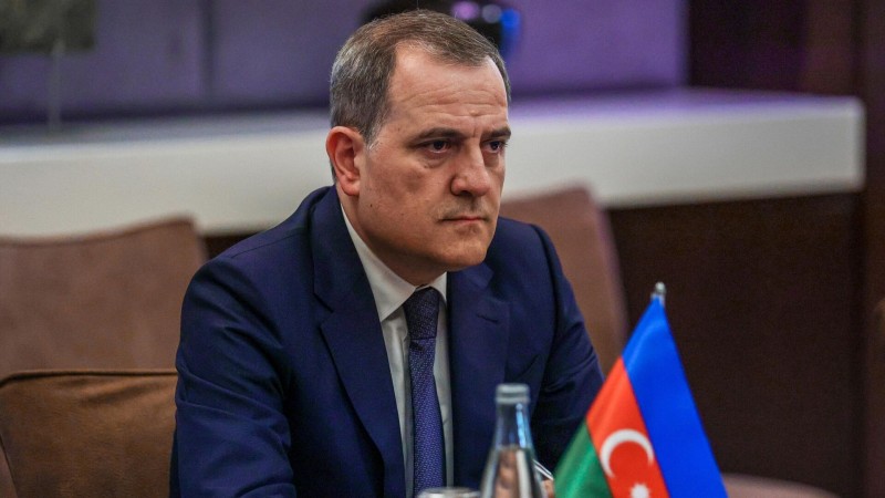 Ceyhun Bayramov Mahmud əl-Məşhədani ilə görüşüb
