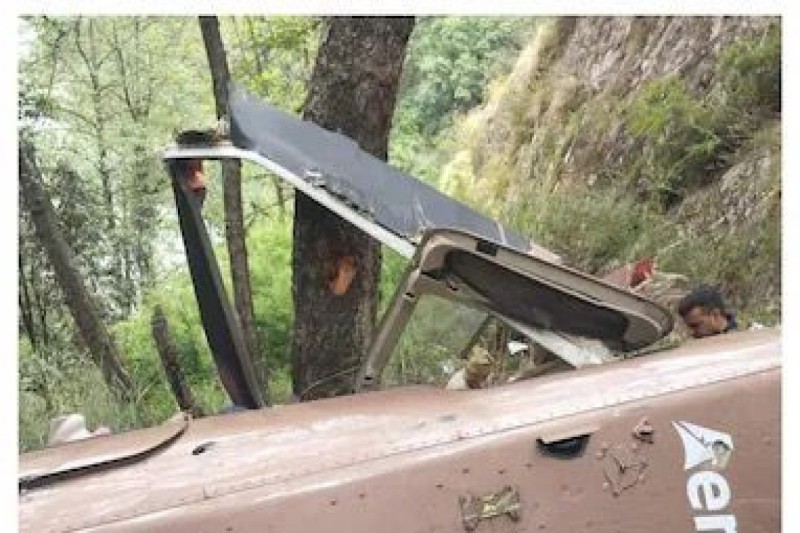 Hindistanda helikopter qəzası - ölənlər və yaralananlar var