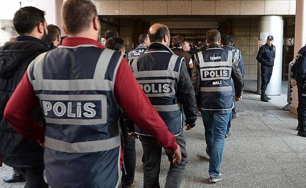Türkiyədə FETÖ əməliyyatı: saxlanılanlar var