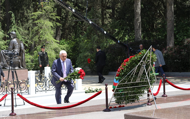 “AzərEnerji” Heydər Əliyevlə bağlı tədbirlər keçirib - Fotolar