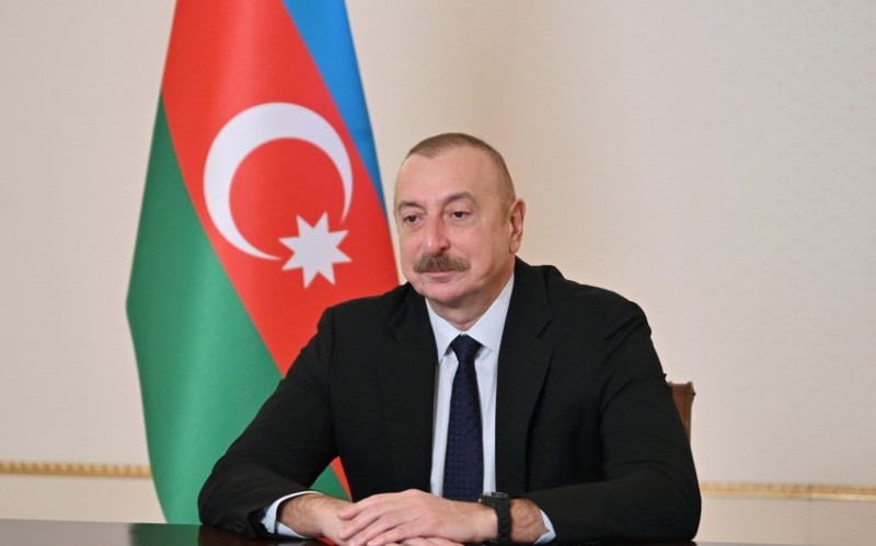 Prezident yeni seçilən Roma Papasını təbrik etdi