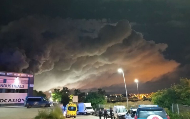 Zəhərli bulud 160 min barselonalı üçün təhlükə yaradır