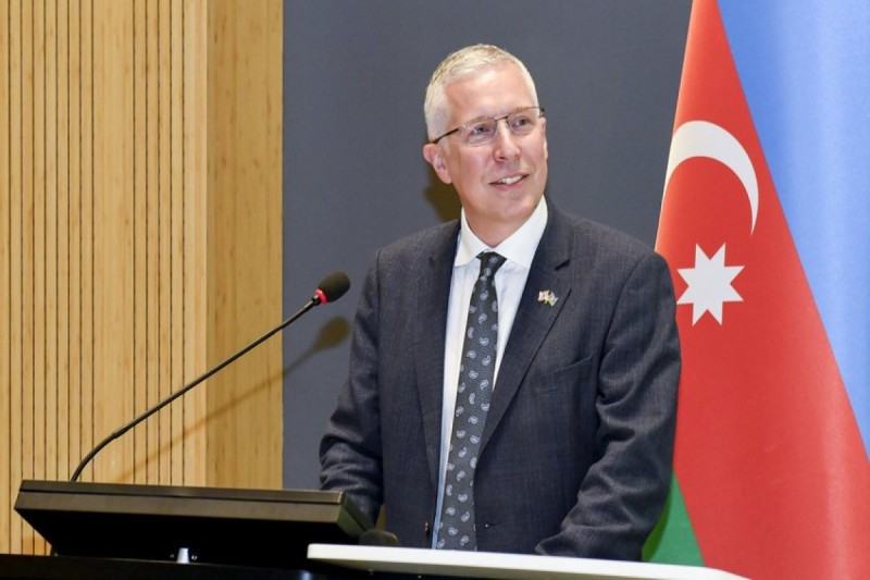Fergus Auld Heydər Əliyevlə bağlı paylaşım edib - FOTO