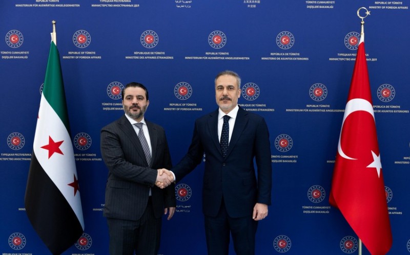 Türkiyə və Suriya XİN başçıları görüşüb
