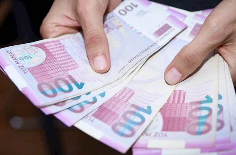 Bakıda 50 yaşlı kişinin 36 min manatı mənimsənildi