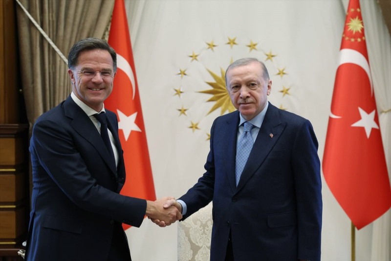 Ərdoğan NATO Baş katibini qəbul edib
