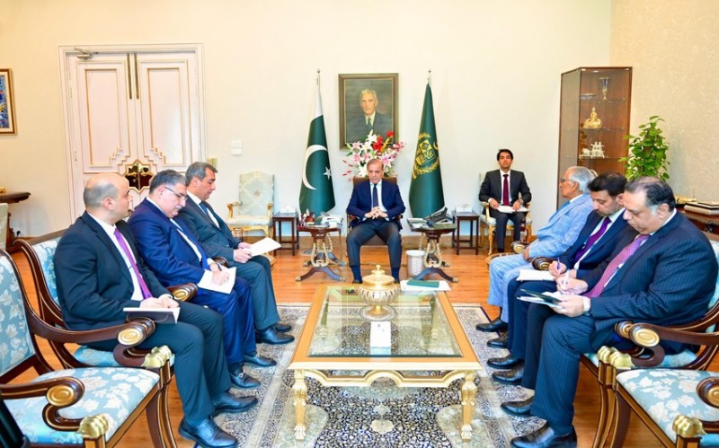 Şahbaz Şərif Pakistanla həmrəylik və dəstəyə görə Azərbaycan Prezidentinə təşəkkür edib