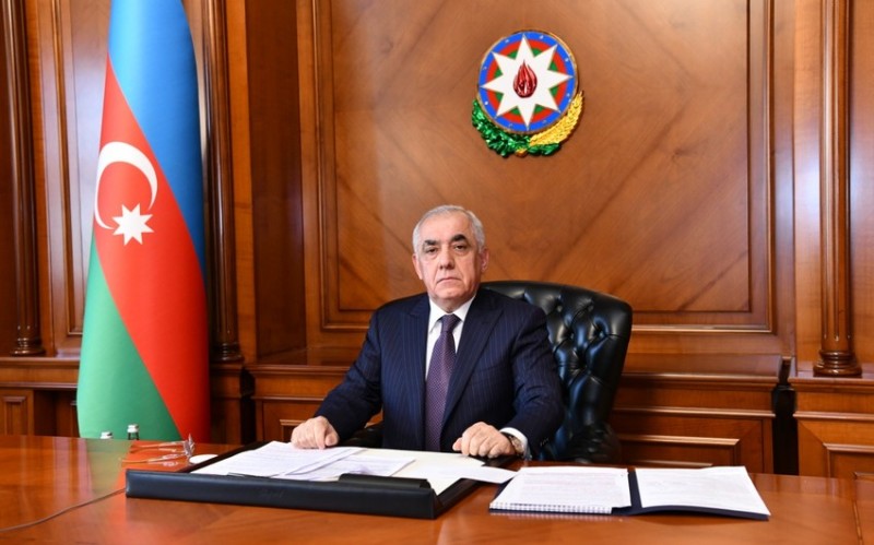 Əli Əsədov qərar imzaladı