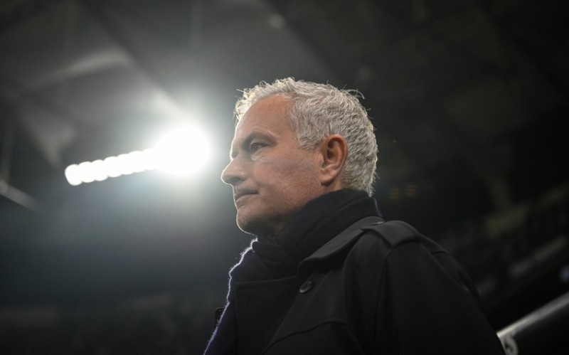 Mourinyo bu milli ilə razılığa gəldi