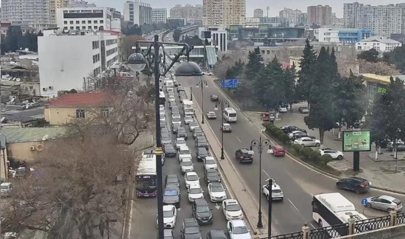 SÜRÜCÜLƏRİN NƏZƏRİNƏ: Bu yollarda tıxac var - SİYAHI