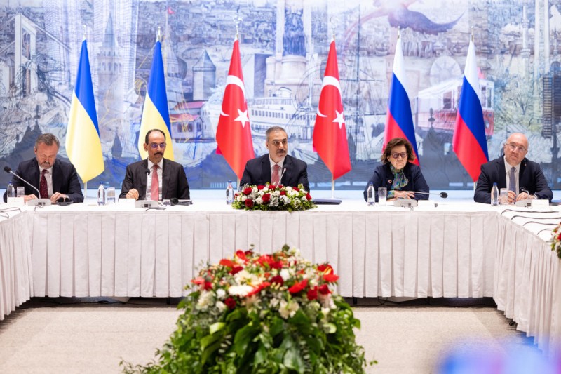 Türkiyə-Rusiya-Ukrayna görüşü başa çatıb - YENİLƏNİB