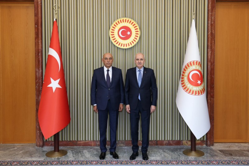 Numan Kurtulmuş Ədalət Vəliyevi qəbul edib