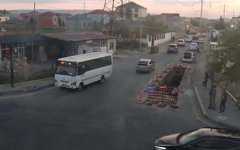Sürücülərin diqqətinə: bağlanan yol açıldı