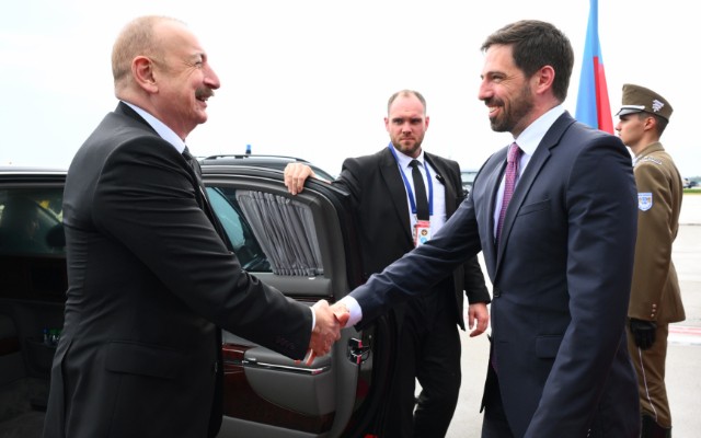 İlham Əliyevin Macarıstana səfəri başa çatdı - FOTOLAR