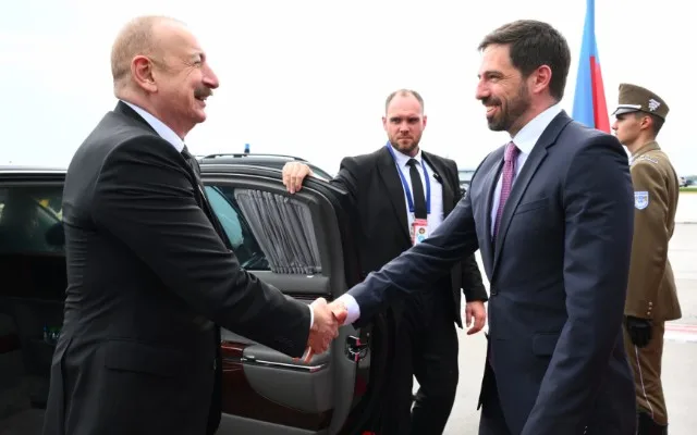 İlham Əliyevin Macarıstana səfəri başa çatdı - FOTOLAR