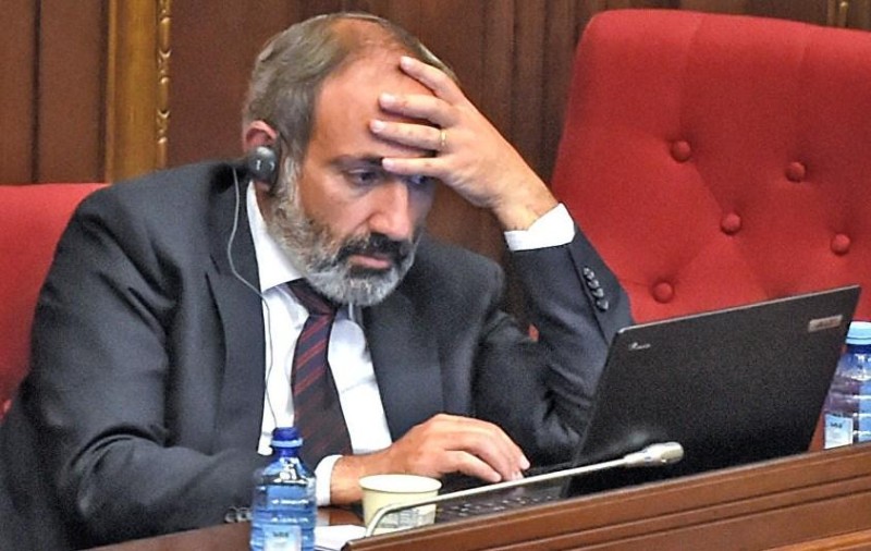 Paşinyanda qorxu var: Baş nazir Azərbaycanla münasibətləri qaydaya salmaq üçün imkanlar axtarır