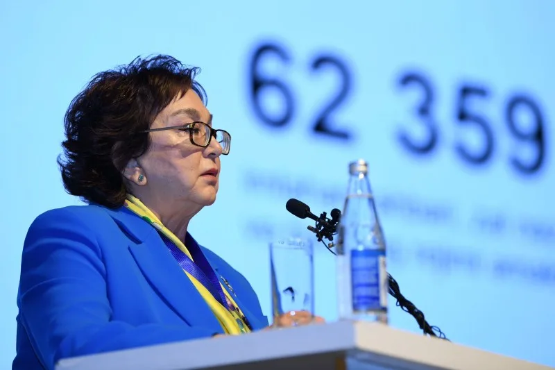 Məleykə Abbaszadə: “Gəlsinlər, bizdə işləsinlər və göstərsinlər hansı meyar düzgündür”
