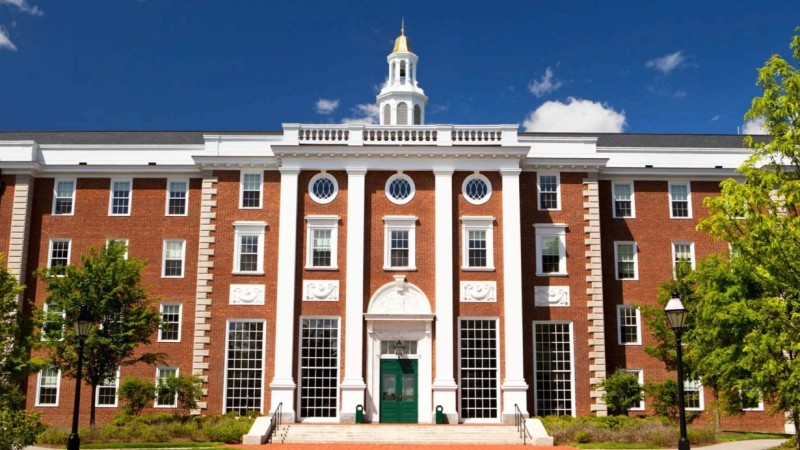 Harvard Universiteti beynəlxalq tələbələrin qəbulunu dayandırır