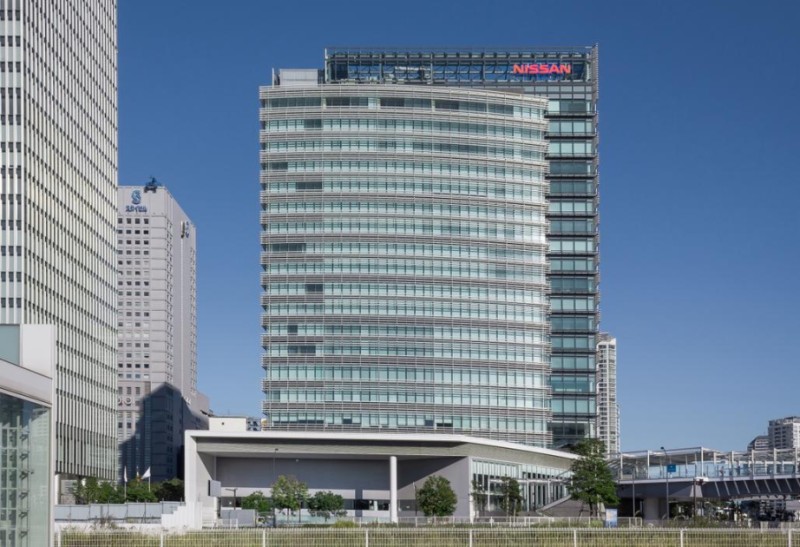 “Nissan” baş ofisini 700 milyon dollara satır