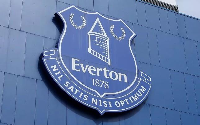Evertonda 4 ayrılıq