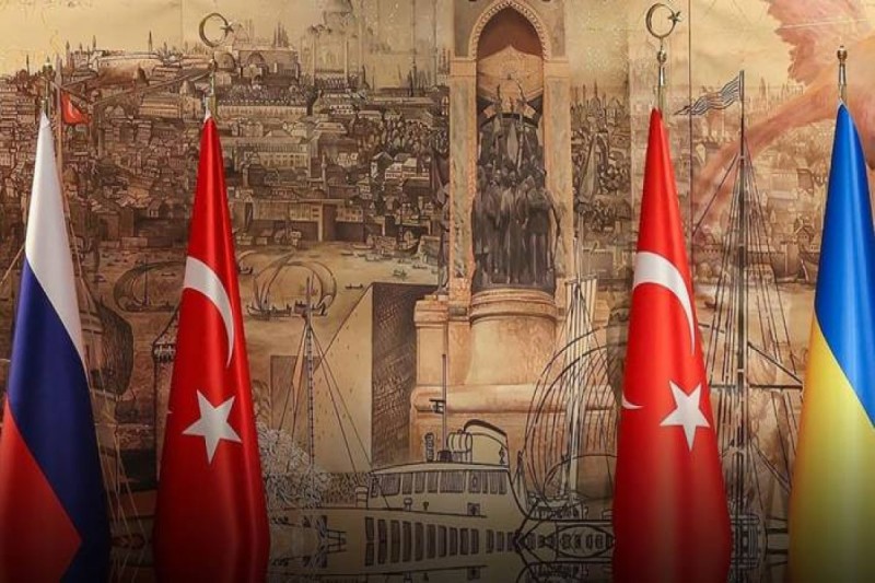 Ankara Rusiya-Ukrayna danışıqlarının Türkiyədə keçirilməsini təklif edib