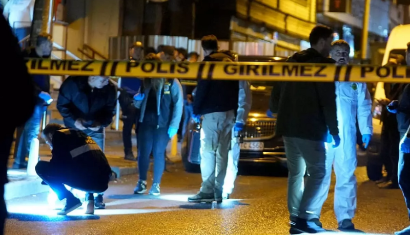 Türkiyədə gecə klubuna qumbara atıldı - Yaralılar var - FOTO