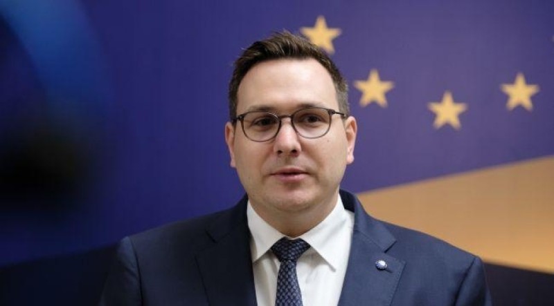 Çin səfiri Çexiya Xarici İşlər Nazirliyinə çağırılıb