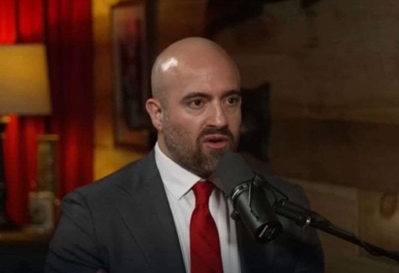 Benz: “Dərin dövlət” Gürcüstanda QHT-lərin əli ilə çevriliş etmək istəyirdi