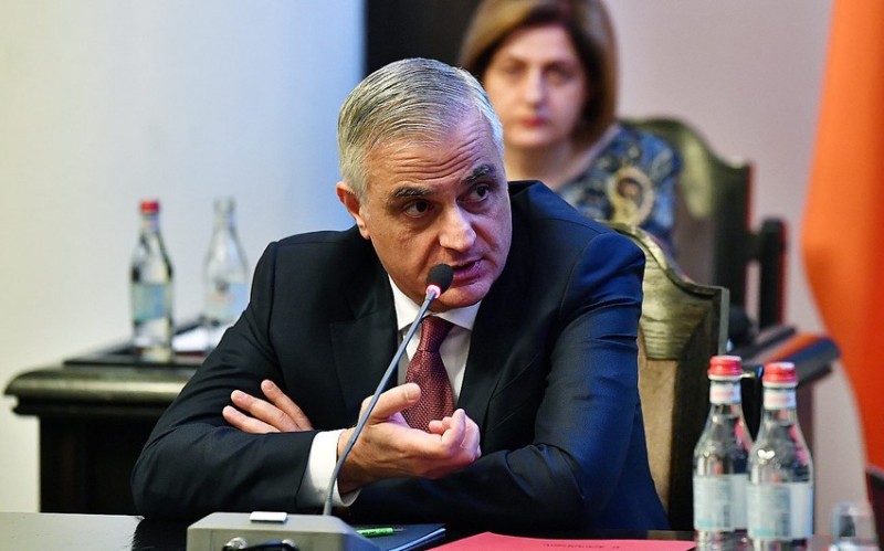 Qriqoryan: İrəvan və Bakı sərhədlərin delimitasiyası məsələsi üzrə dialoqu davam etdirir